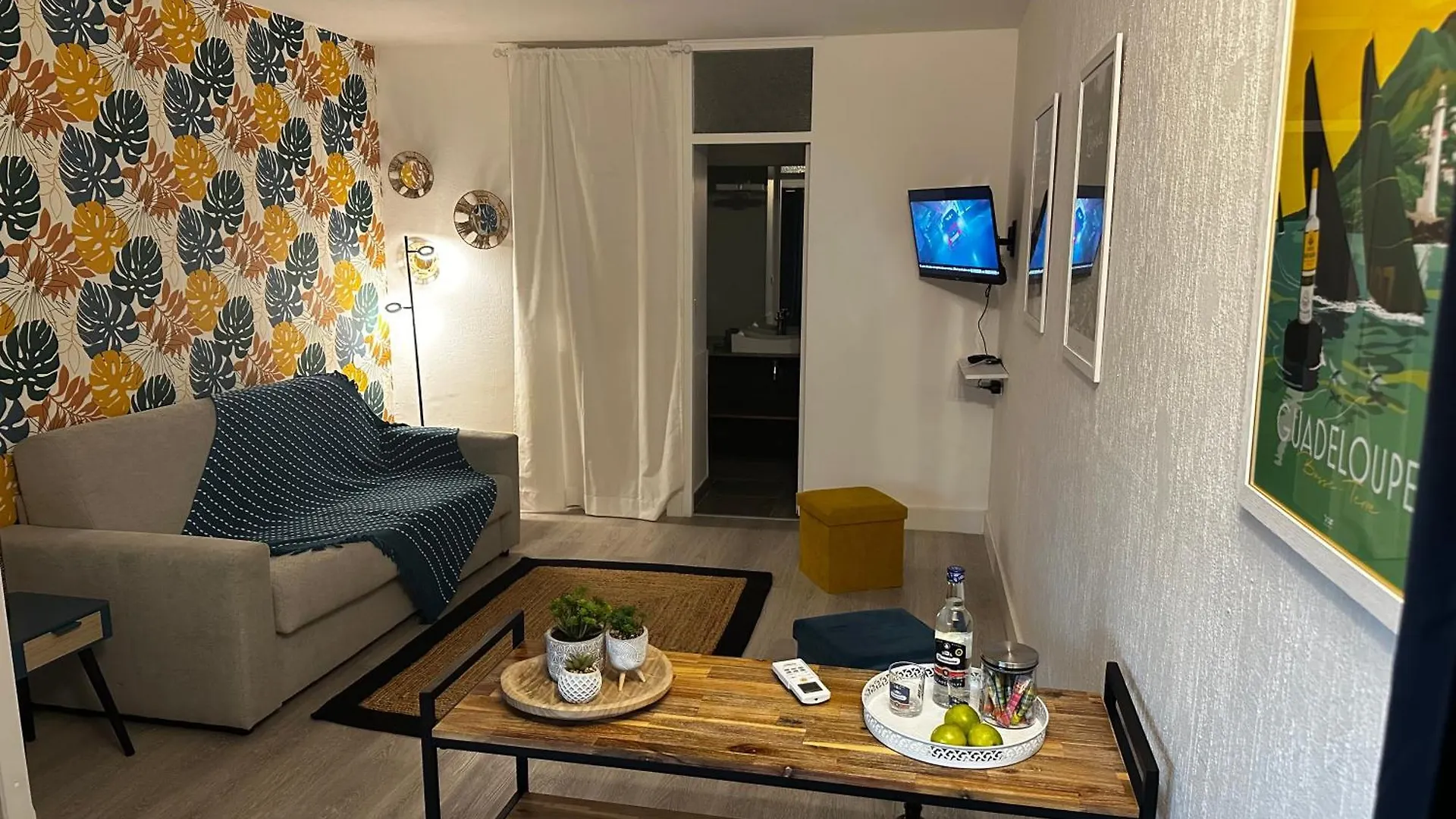 Ravissant Studio Marina Gosier Le Gosier